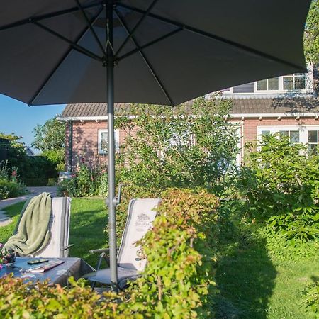 Broeks' Bed En Brood Bed & Breakfast Meerkerk Exterior photo
