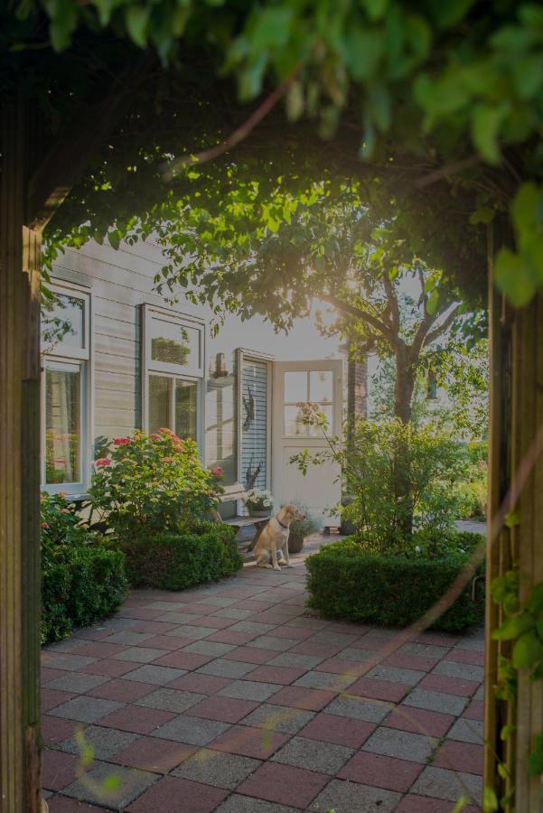 Broeks' Bed En Brood Bed & Breakfast Meerkerk Exterior photo